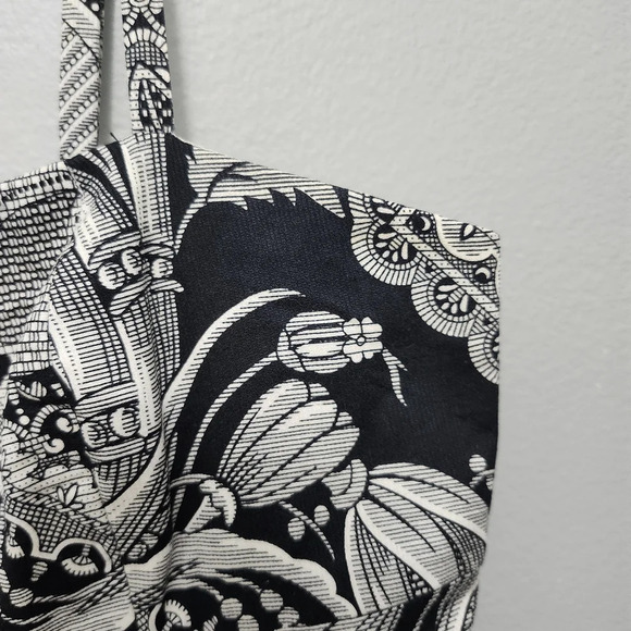 Trina turk women's mini dress size 8 floral black and white( FLAW ) - Picture 13 of 13